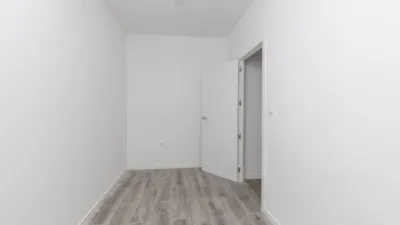 Apartamento en calle Doctor Fernando Escobar photo 15