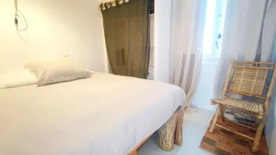 Apartment on Carrer de l'Illa de Cuba photo 31