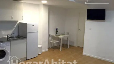 Flat on Calle de Dolores Alcayde photo 2