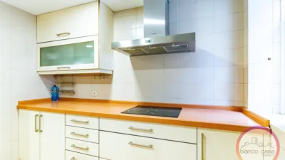 Apartment in Centre photo 25