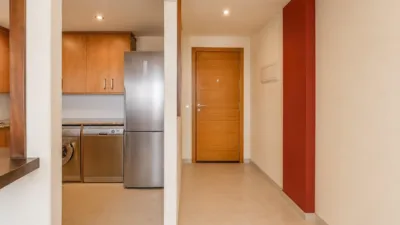 Flat in Els Molins-Hospital photo 12