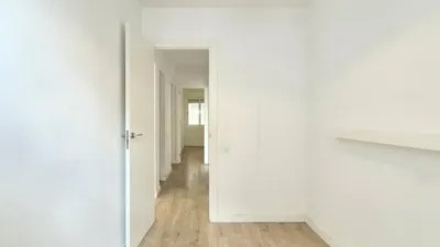 Apartment on Carretera de Martorell photo 24