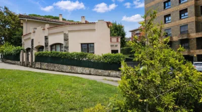 House on Negurigane Street photo 63