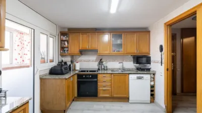 Flat on Carrer de Santa Creu photo 6