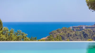 Chalet at 2 Punta Des Corb Street photo 28