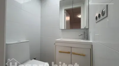 Apartment on Carrer de Joan de Joanes photo 29