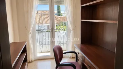 Terraced House in Centre photo 50
