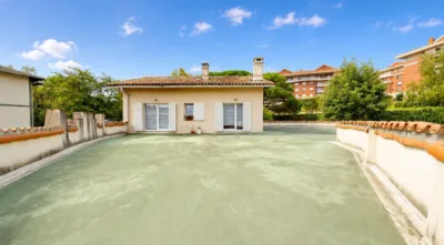 House on Negurigane Street photo 27