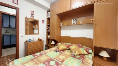 Flat on Carrer del Poeta Miguel Hernández photo 30