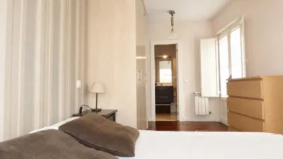 Flat for sale on Calle de la Cuesta de Atalaya photo 9