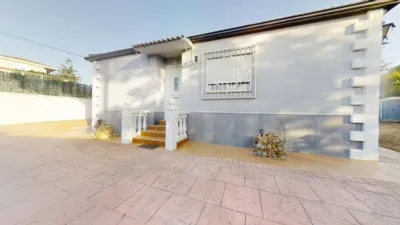 Chalet on Carrer de la Mariola photo 8