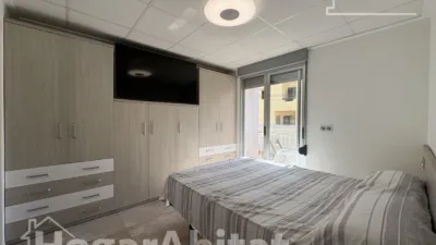 Apartment on Carrer de Joan de Joanes photo 12