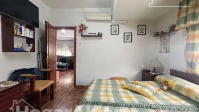 Flat on Carrer del Poeta Miguel Hernández photo 22