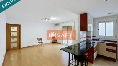 Apartment in Barri de Mar-Ribes Roges-Plaça de la Sardana photo 3