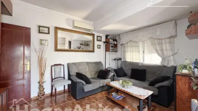 Flat on Carrer del Poeta Miguel Hernández photo 6