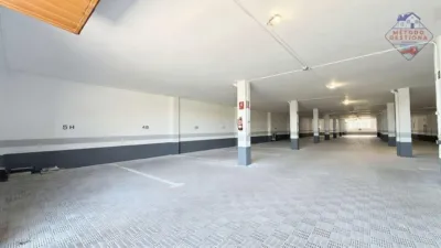 Apartment on Calle de Acacio Gutiérrez photo 37