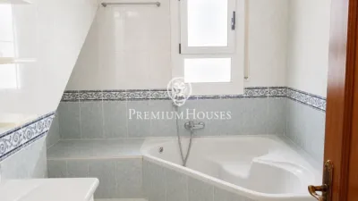 Terraced House in Centre photo 43