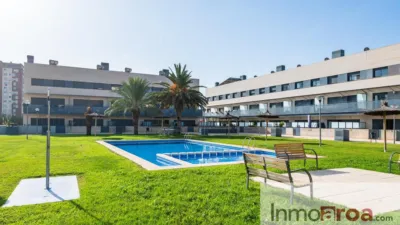 Chalet on Carrer Lepant photo 3