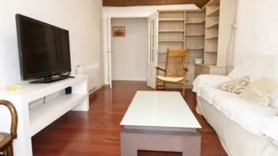 Flat for sale on Calle de la Cuesta de Atalaya photo 4