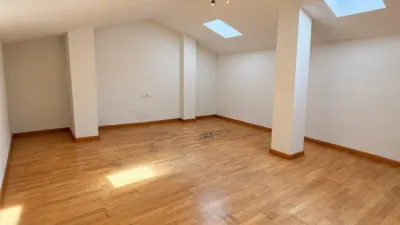 Duplex on Carrer de Josep Viader i Moliner photo 10