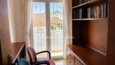 Terraced House in Centre photo 16