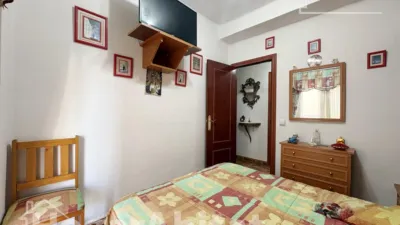 Flat on Carrer del Poeta Miguel Hernández photo 31