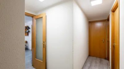 Flat on Carrer de Santa Creu photo 8