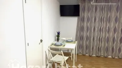Apartment on Calle de Dolores Alcayde photo 4