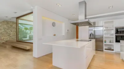 Chalet at 2 Punta Des Corb Street photo 10