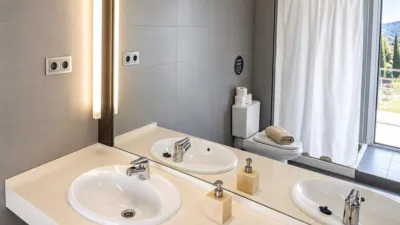 House in Can Roca photo 11