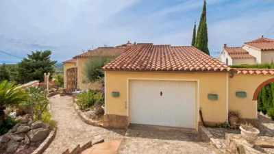 Chalet on Calle Belgica-Ur.Can Isac, No. 165 photo 29
