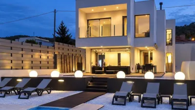 House in Can Roca photo 2