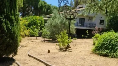 Chalet on La Peñota Street photo 5