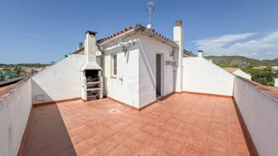House in Centre photo 2