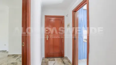 Apartment on Avenida de Las Ciencias photo 9