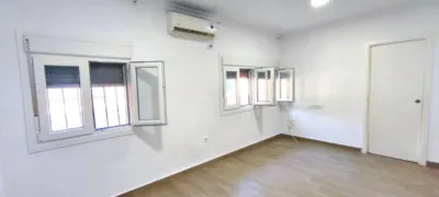 Apartment in Barriada - Corte Inglés photo 2