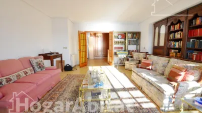 Flat on Calle de la Virgen del Socorro photo 4