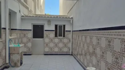 Apartment on Lázaro Martín Street photo 10
