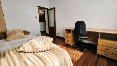 Flat on Calle de Gregorio Uzquiano photo 18