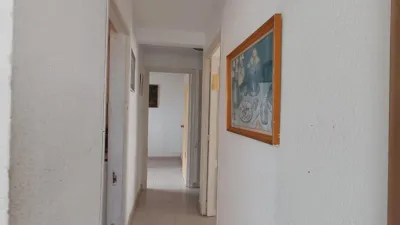 Apartment in Plaza Triangular photo 6