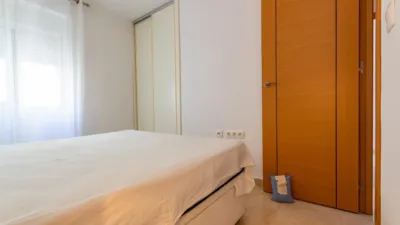 Apartment on Calle del Poeta Martínez Parra photo 17