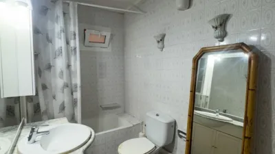 Apartment on Carrer de Cervantes photo 15