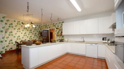 Apartment on Calle de Amann photo 17