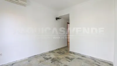 Apartment on Avenida de Las Ciencias photo 34