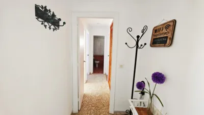 Apartment on Huerta del Rey Street photo 9