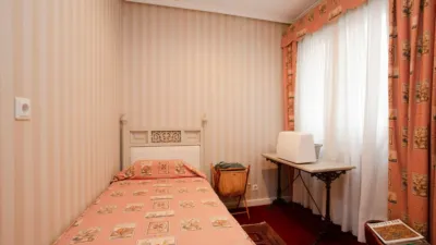 Apartment on Calle de Amann photo 20