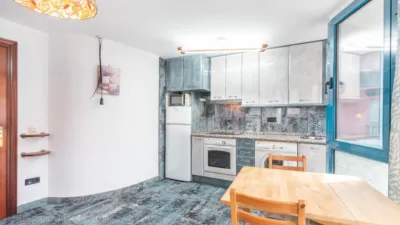 Apartment at Plaza Maximiliano Arboleya, 4 photo 9