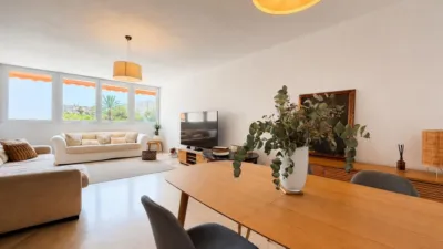 Apartment on Calle Cat Abelardo Rigual photo 32