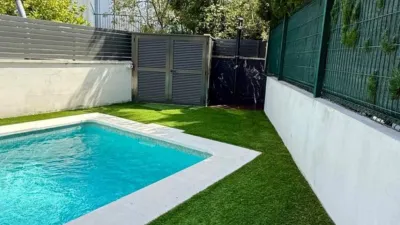 Semi-detached house on Carrer de Manuel Bergés photo 17