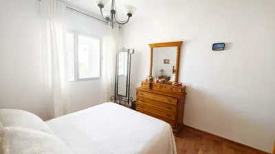 Apartment on Huerta del Rey Street photo 24